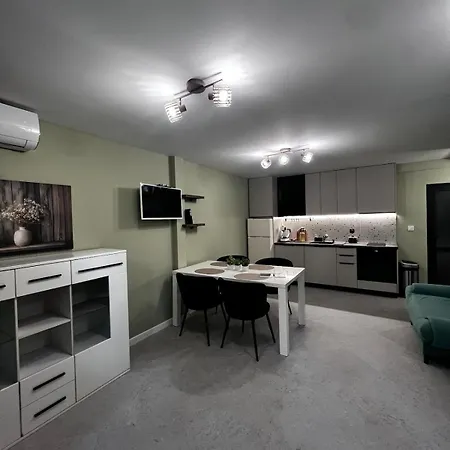 Sea Loft - Entire 3 Level House, Center Nyaraló Várna