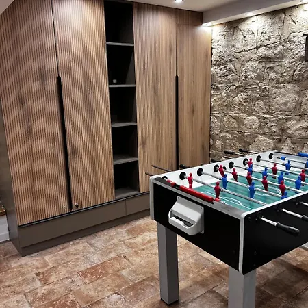 Nyaraló Sea Loft - Entire 3 Level House, Center Várna