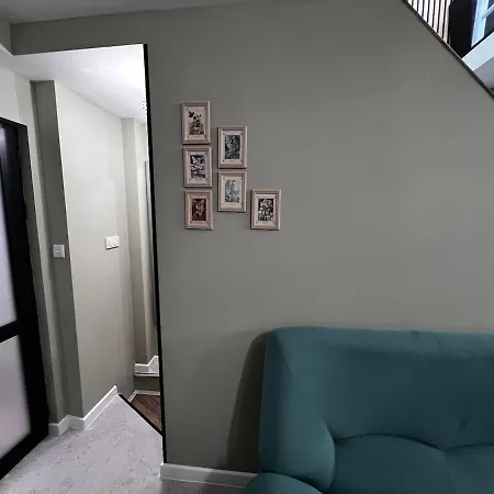 Nyaraló Sea Loft - Entire 3 Level House, Center